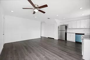 9241 Seeker St, Houston, TX 77028 - Photo 5