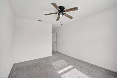 7518 Evitale Way, Houston, TX 77049 - Photo 37