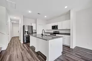 7518 Evitale Wy, Houston, TX 77049 - Photo 19