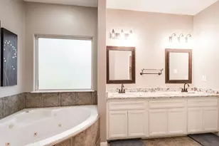 16148 Broadwater Dr, Crosby, TX 77532 - Photo 33