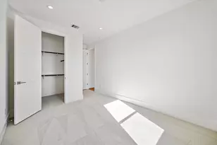 1520 W 21st St, Houston, TX 77008 - Photo 31