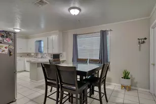 411 N Commerce St, Madisonville, TX 77864 - Photo 9