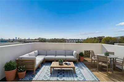 6614 Toledo Street, Houston, TX 77008 - Photo 3