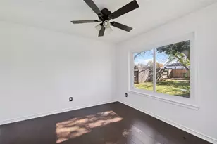 13327 Harpers Bridge Dr, Houston, TX 77041 - Photo 21