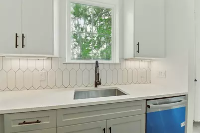 9902 Clark Road #D, Houston, TX 77076 - Photo 13