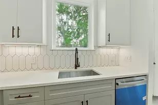 9902 Clark Rd, Houston, TX 77076 - Photo 13