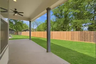 502 Louisa St, Montgomery, TX 77356 - Photo 39