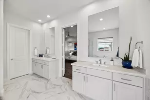 8741 Park Kolbe Ln, Houston, TX 77080 - Photo 19