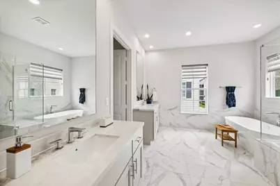 8741 Park Kolbe Lane, Houston, TX 77080 - Photo 17