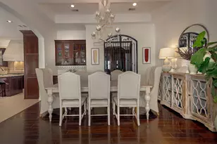 10 Moatwood Ct, The Woodlands, TX 77382 - Photo 5