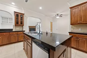 14447 Kingston Cove Ln, Houston, TX 77077 - Photo 13
