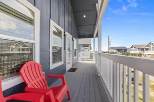 1072 Johnson Rd, Gilchrist, TX 77617 - Photo 7