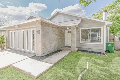 13126 Townwood Drive, Houston, TX 77045 - Photo 3