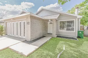 13126 Townwood Dr, Houston, TX 77045 - Photo 3