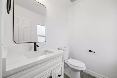 2032 Spenwick Drive, Houston, TX 77055 - Photo 11