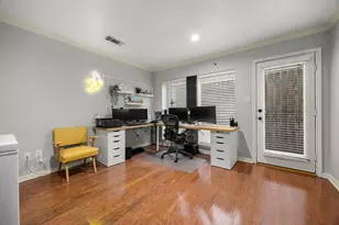 1405 Oneil St, Houston, TX 77019 - Photo 11