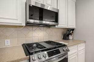 1405 Oneil St, Houston, TX 77019 - Photo 23