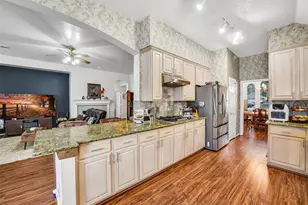 22015 Skyridge Ln, Richmond, TX 77469 - Photo 11