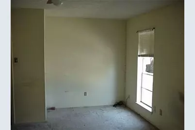 19434 Lazy Valley Drive, Katy, TX 77449 - Photo 7