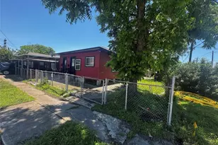 1504 Luzon St, Houston, TX 77009 - Photo 29