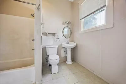 1921 Chapman Street, Houston, TX 77009 - Photo 9