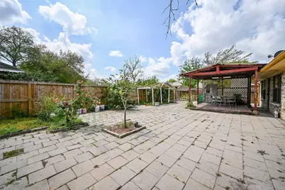 14431 Royal Hill Drive, Houston, TX 77083 - Photo 25