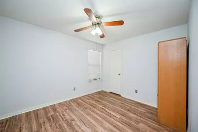 14431 Royal Hill Drive, Houston, TX 77083 - Photo 19