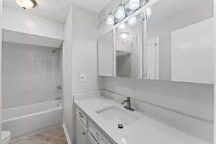 4205 Queenswood St, Baytown, TX 77521 - Photo 23