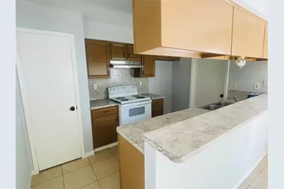 12223 W Village Drive #D, Houston, TX 77039 - Photo 5