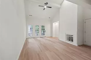 16800 Sugar Pine Dr, Houston, TX 77090 - Photo 3
