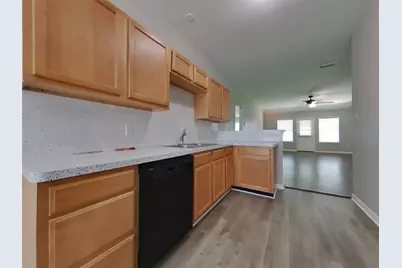 5008 Asia Lane, Dickinson, TX 77539 - Photo 5