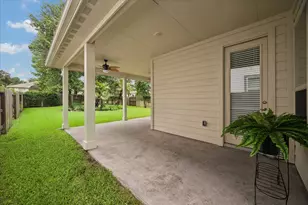 126 Wild Wisteria Ln, Montgomery, TX 77316 - Photo 17