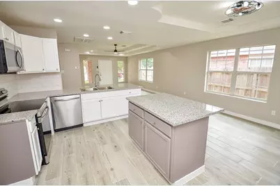 18910 Reynolds Park Drive, Katy, TX 77449 - Photo 9