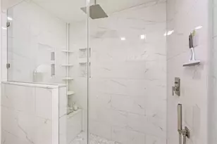 5002 Beechnut St, Houston, TX 77096 - Photo 31