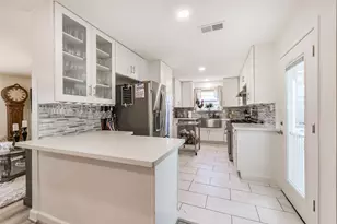 5002 Beechnut St, Houston, TX 77096 - Photo 15