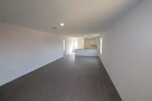 319 Brandi Dr, Wharton, TX 77488 - Photo 5