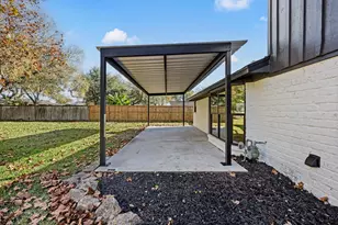 106 Burgundy Ln, League City, TX 77573 - Photo 47