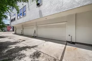 1767 Michigan St, Houston, TX 77006 - Photo 33
