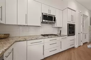 1767 Michigan St, Houston, TX 77006 - Photo 11