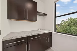 1767 Michigan St, Houston, TX 77006 - Photo 17