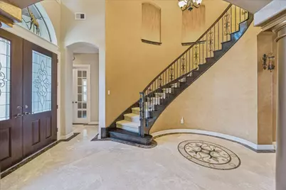 4814 Burclare Court, Sugar Land, TX 77479 - Photo 3