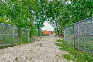 1031 County Rd 491, Dayton, TX 77535 - Photo 3