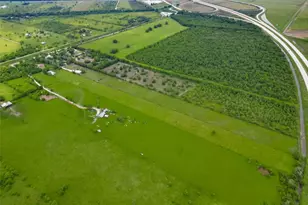 1031 County Rd 491, Dayton, TX 77535 - Photo 33