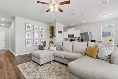 2420 Lightfoot Lane, Bryan, TX 77803 - Photo 11