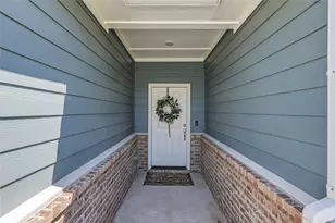 2420 Lightfoot Ln, Bryan, TX 77803 - Photo 3