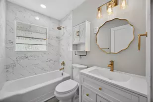 920 Nottingham Dr, Angleton, TX 77515 - Photo 17