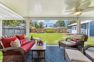 1926 Meadow Creek Dr, Pearland, TX 77581 - Photo 25