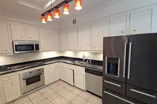 9731 Briar Forest Dr, Houston, TX 77063 - Photo 7