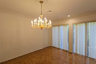 9731 Briar Forest Dr, Houston, TX 77063 - Photo 7