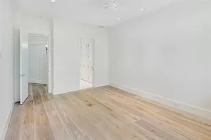 2425 E Seaside Dr, Galveston, TX 77550 - Photo 41